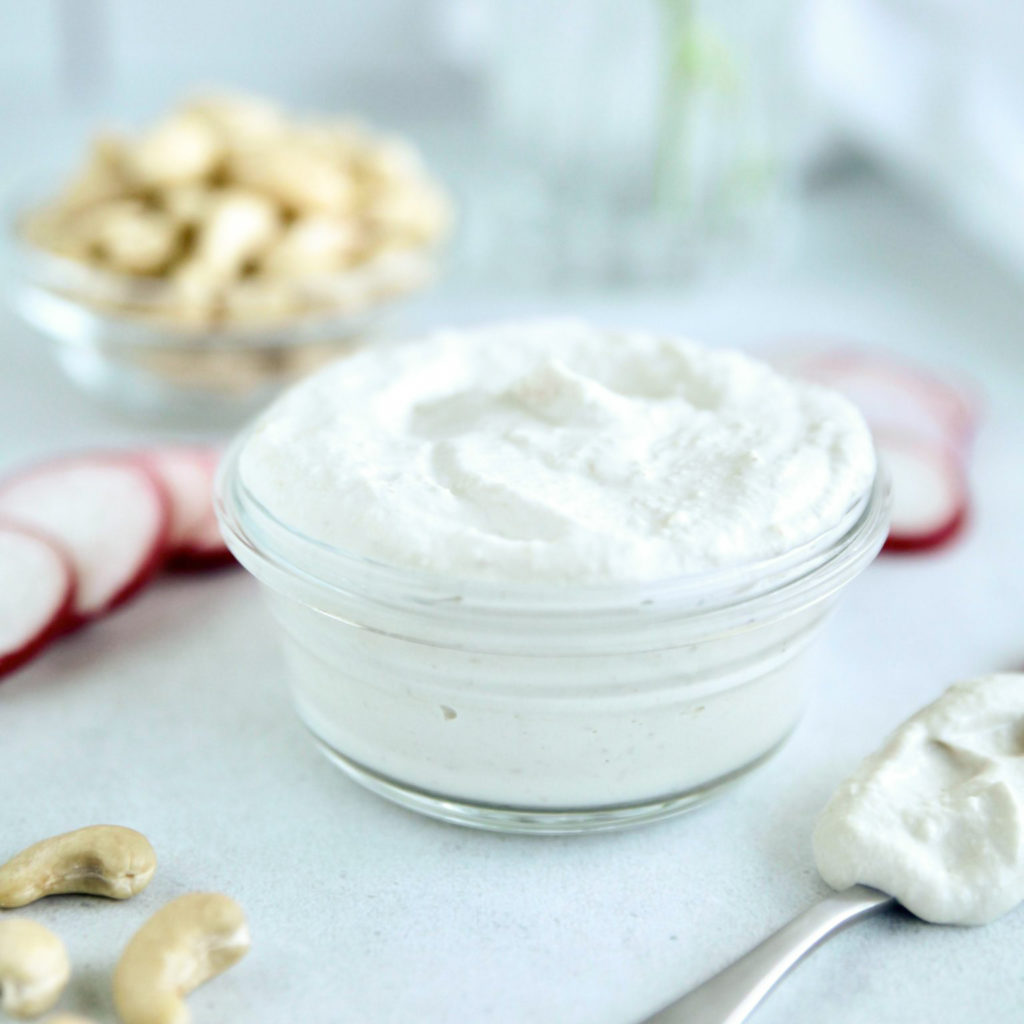 Plant-Based Whole30 Cashew Sour Cream