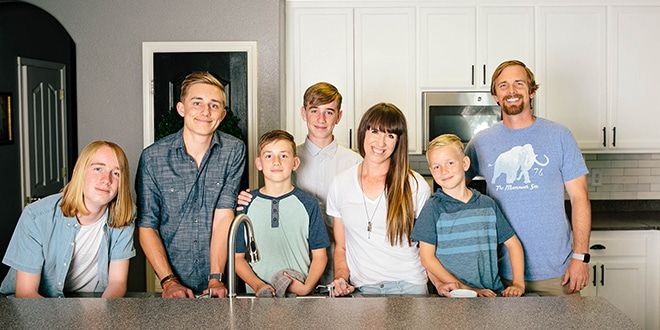 Autumn Family HERO