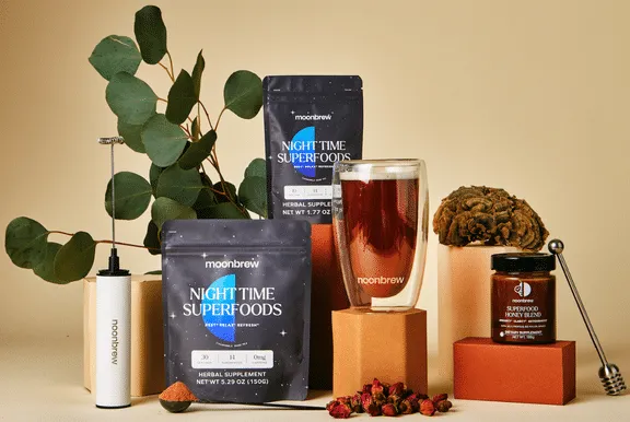 A sleep tea that actually helps you unwind and go to sleep. Proven through sleep trackers to increase your REM cycle, MoonBrew uses Traditional Chinese Medicine with 14 superfoods and adaptogens.