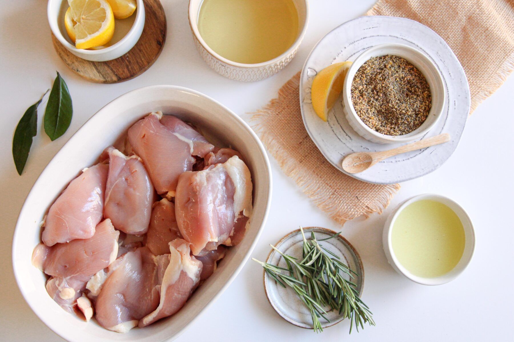 Whole30 Lemon Rosemary Chicken Thighs