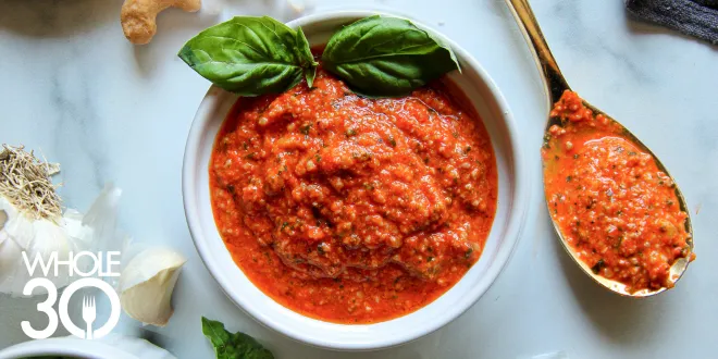 Whole30 Red Pepper Pesto