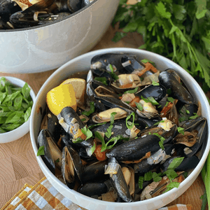 Whole30 Mussels and Broth