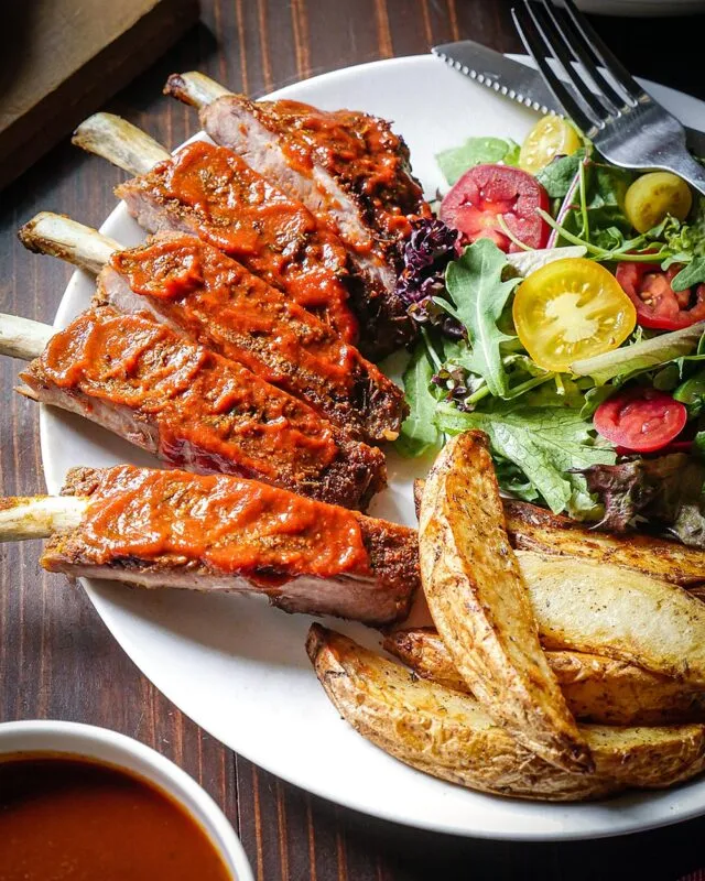 Whole30 St. Louis Ribs and Potato Wedges