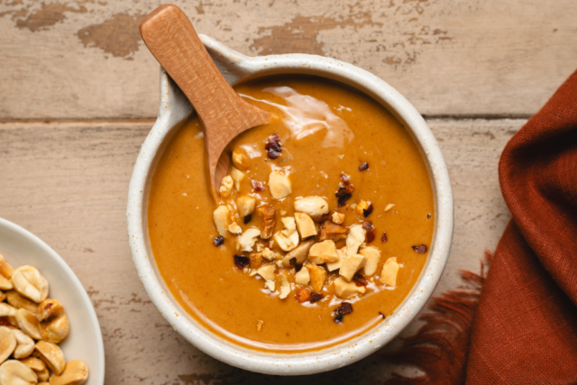 Plant-Based Whole30 Peanut Sauce Blog Image