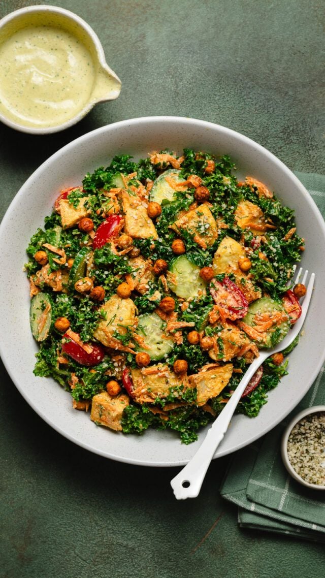 Roasted potato and chickpea kale salad