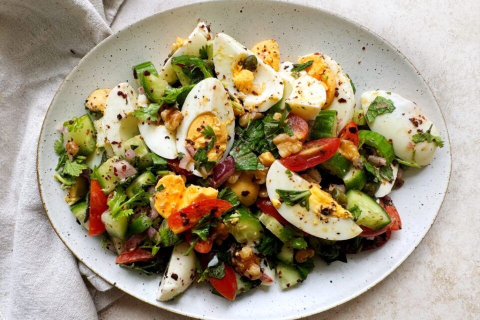No Mayo Egg Salad Recipe : Healthy Light Lunch or Sandwich Idea