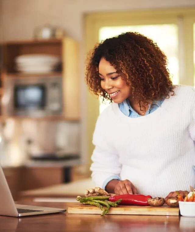 Sign up now for the brand new Whole30 Reintroduction course and learn how specific foods impact your well-being.