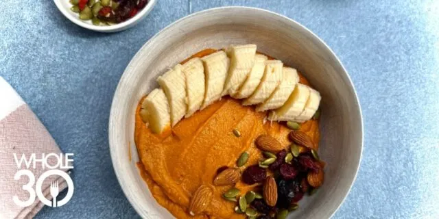 Whole30 Pumpkin Pie Smoothie Bowl Blog Hero